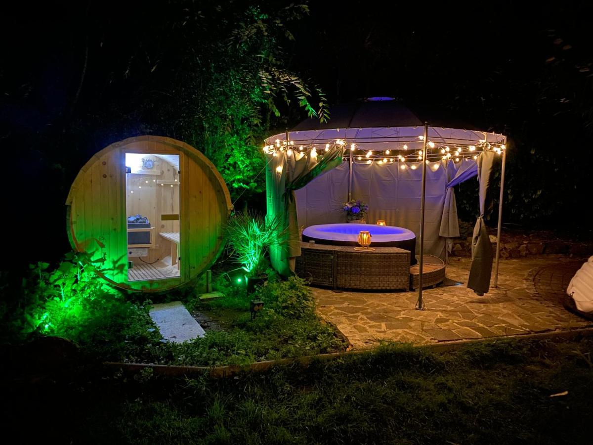 Ferienvilla Whirlpool Fasssauna Direkt Am Rhein Gotterswickerhamm Exterior photo